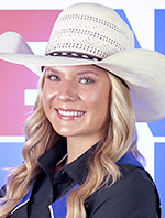 headshot photo of Olyvia Hildman