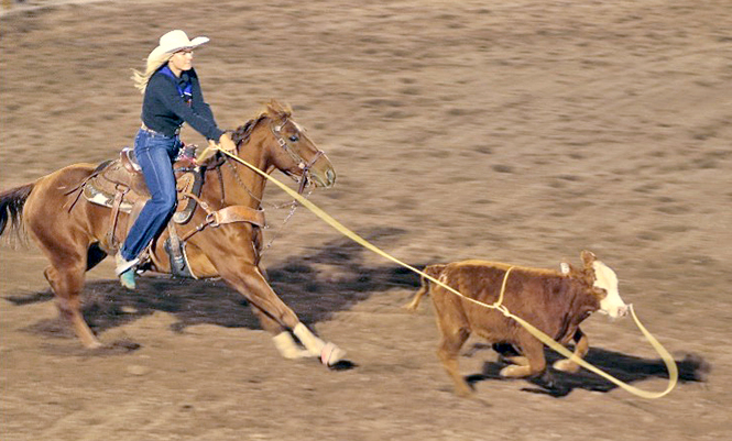 Photo of Olyvia Hindman during the breakaway roping event