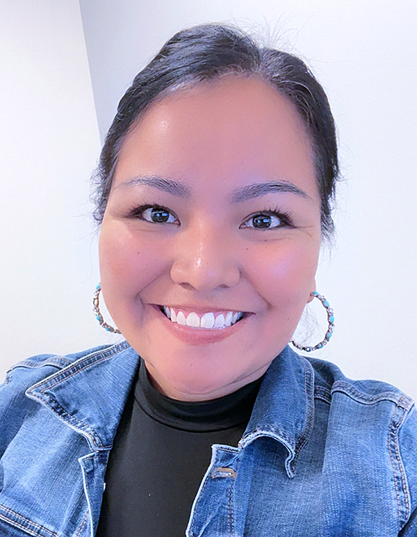 Headshot of Taryn Yuzos