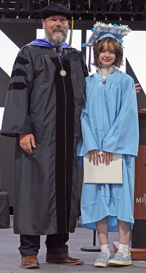 ENMU-Ruidoso HSE Grad02